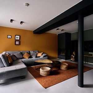 Huis met 8 Slaapkamers